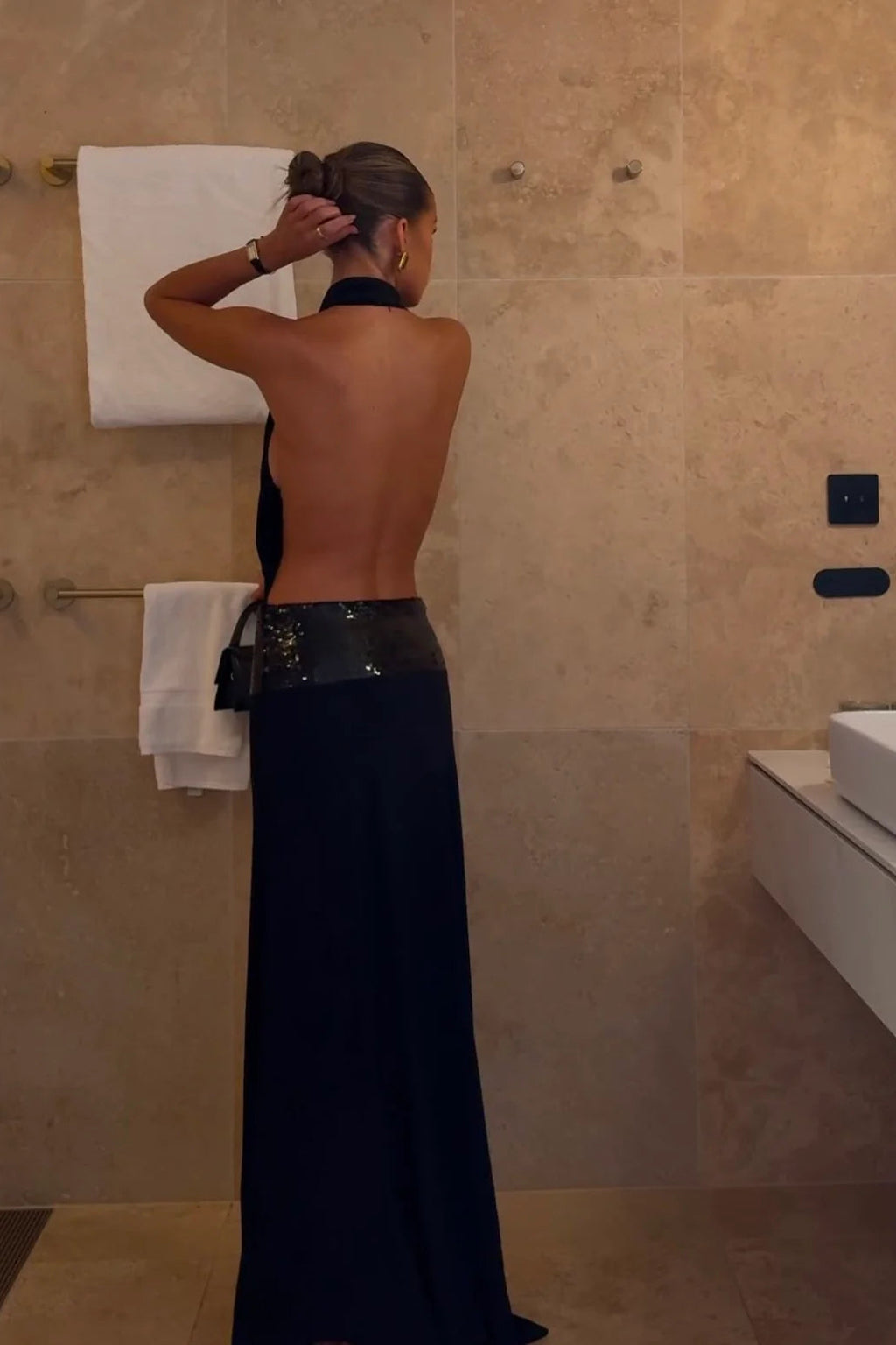 Ance Gria Adele – Black
