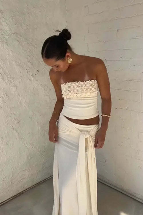 Ance Gria Jude – White
